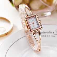 Load image into Gallery viewer, 2019 Brand Women Watches Alloy Crystal Wristwatches Women Dress Watches Gift Women Gold Fashion Luxury Quartz Watch Female Clock